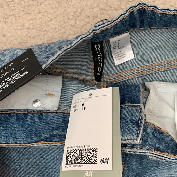 H&M jean shorts - Picture 3 of 4